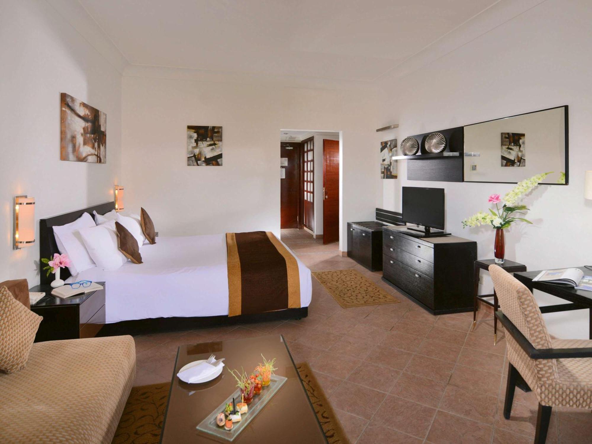 Moevenpick Resort El Sokhna Ajn-Szuhna Kültér fotó